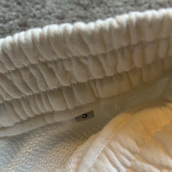 Ladies MONCLER white jogger pants. AUTHENTIC - Picture 6 of 8